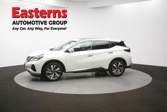 Photo of 2023 Pearl White Tricoat Nissan Murano