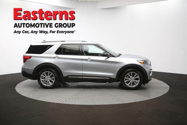 Photo of 2023 ICONIC SILVER METALLIC Ford Explorer