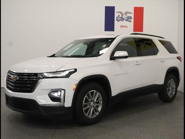 Photo of 2023 White Chevrolet Traverse