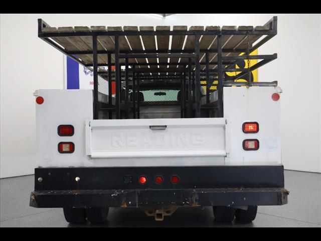 Photo of 2014 White Ford F-450