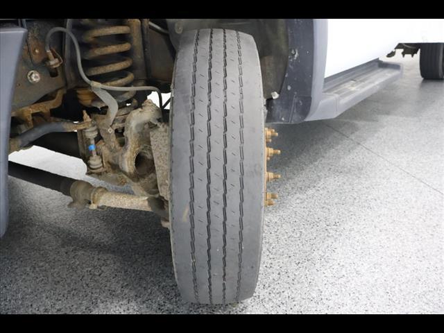 Photo of 2014 White Ford F-450
