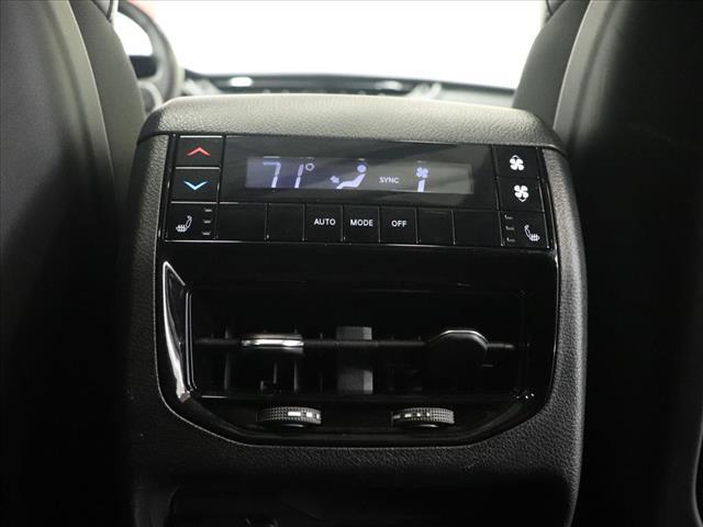Photo of 2021 Gray Jeep Grand Cherokee L