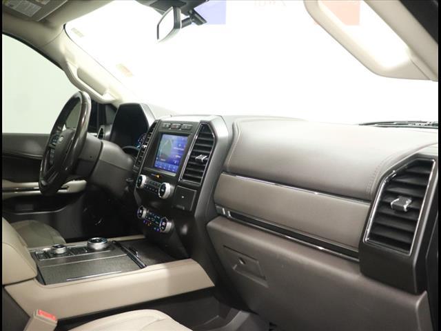Photo of 2020 Black Ford Expedition