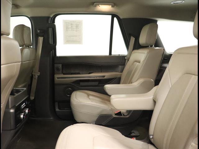 Photo of 2020 Black Ford Expedition