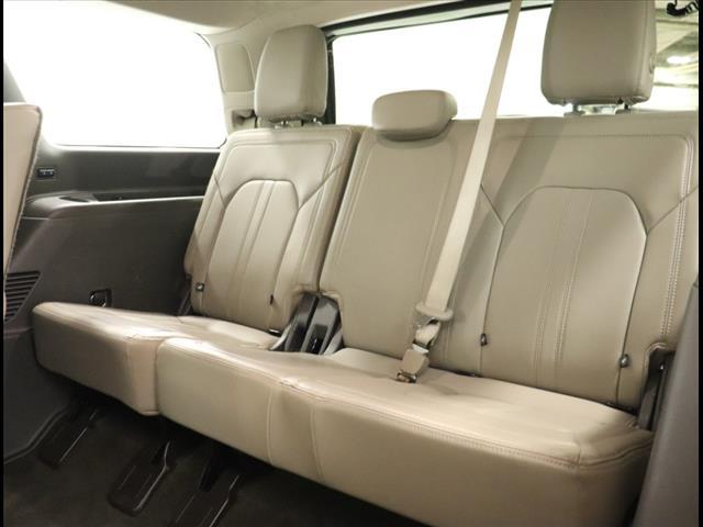 Photo of 2020 Black Ford Expedition