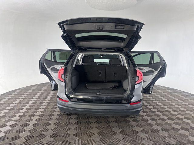 Photo of 2024 Ebony Twilight Metallic GMC Terrain