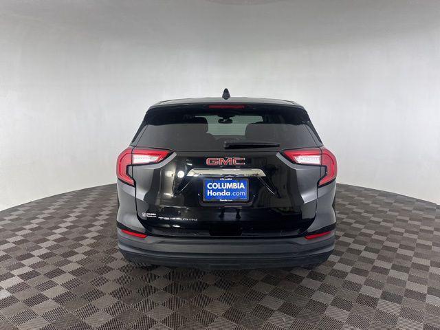 Photo of 2024 Ebony Twilight Metallic GMC Terrain