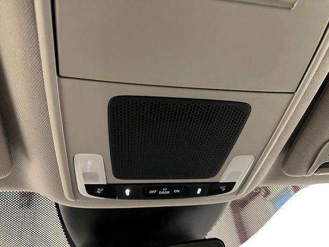 Photo of 2025 Radiant Red Metallic II Honda Pilot