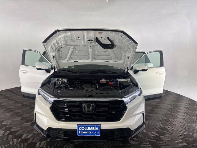Photo of 2025 Platinum White Pearl Honda CR-V