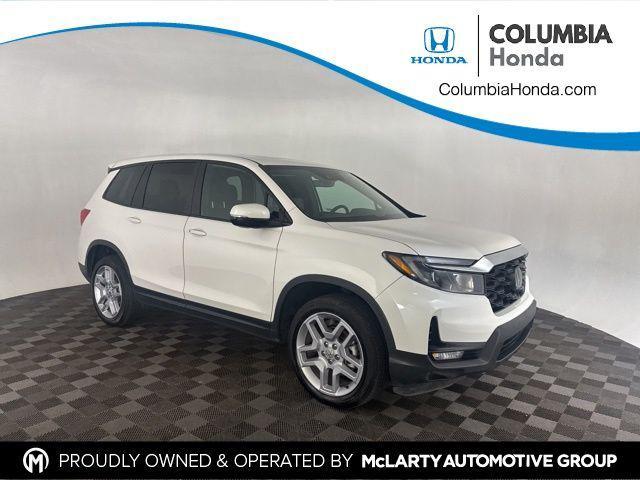 Photo of 2024 Platinum White Pearl Honda Passport