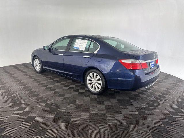 Photo of 2014 Obsidian Blue Pearl Honda Accord