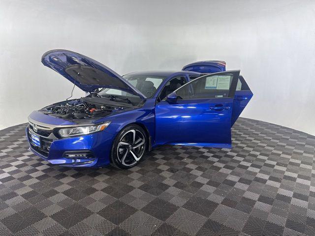 Photo of 2019 Still Night Pearl Honda Accord