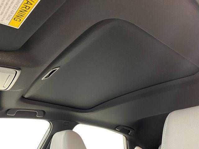 Photo of 2025 Platinum White Pearl Honda Civic Hybrid