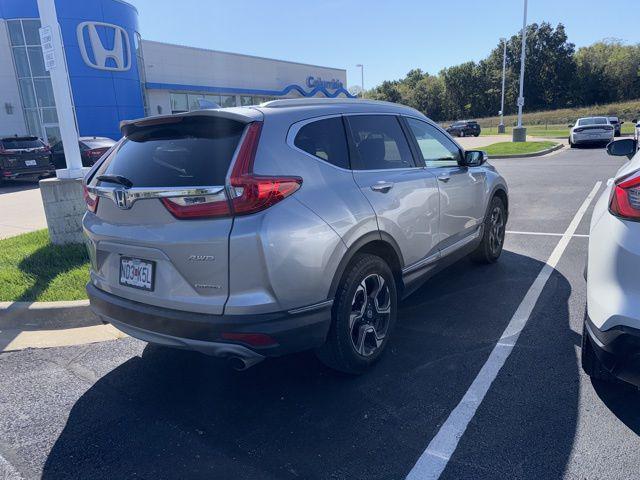 Photo of 2019 Silver Metallic Honda CR-V