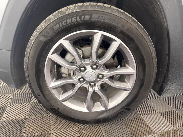 Photo of 2024 Sterling Metallic GMC Terrain