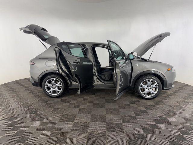 Photo of 2024 Gray Cray Dodge Hornet