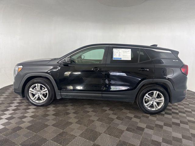 Photo of 2024 Ebony Twilight Metallic GMC Terrain