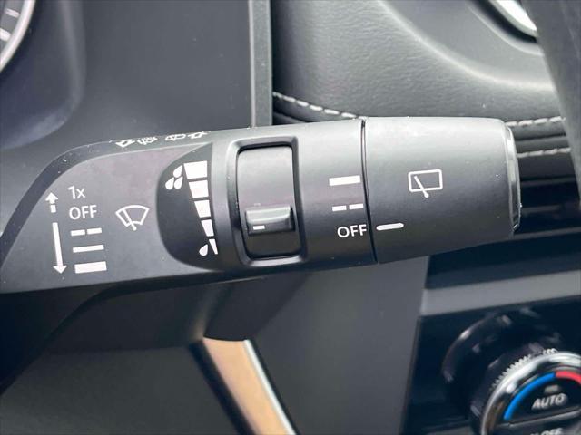 Photo of 2023 Super Black Nissan Rogue