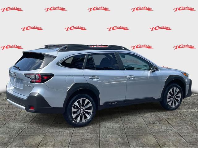 Photo of 2023 Ice Silver Metallic Subaru Outback