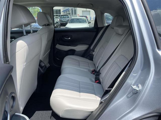 Photo of 2026 Solar Silver Metallic Honda HR-V