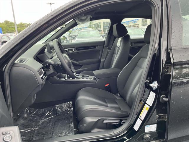 Photo of 2025 Crystal Black Pearl Honda Civic Hybrid