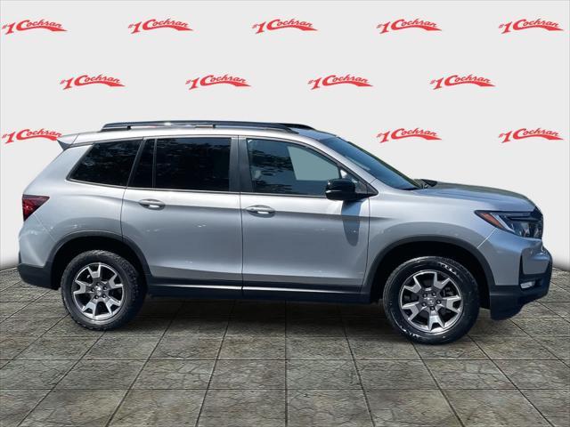 Photo of 2022 Lunar Silver Metallic Honda Passport