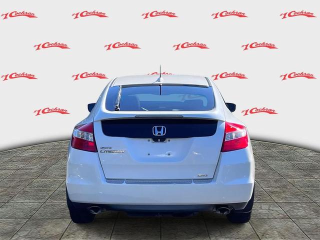 Photo of 2010 White Diamond Pearl Honda Accord Crosstour