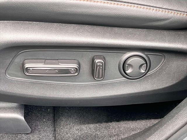 Photo of 2024 Lunar Silver Metallic Honda CR-V Hybrid
