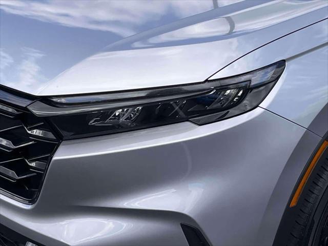 Photo of 2024 Lunar Silver Metallic Honda CR-V Hybrid