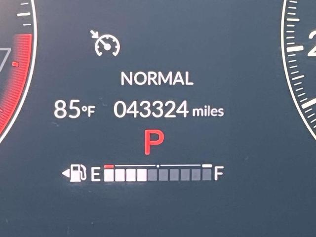 Photo of 2024 Crystal Black Pearl Honda HR-V