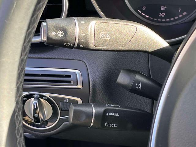 Photo of 2016 GRY/Grey Mercedes-Benz C-Class