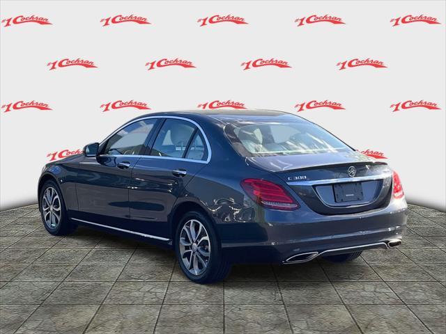 Photo of 2016 GRY/Grey Mercedes-Benz C-Class