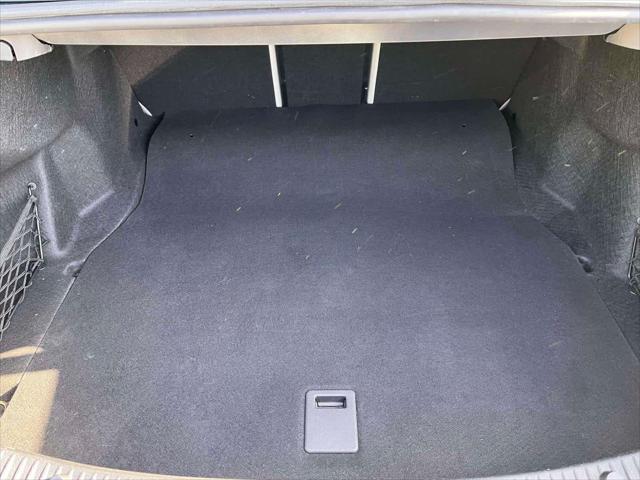 Photo of 2016 GRY/Grey Mercedes-Benz C-Class