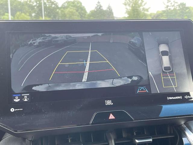 Photo of 2021 Celestial Black Toyota Venza