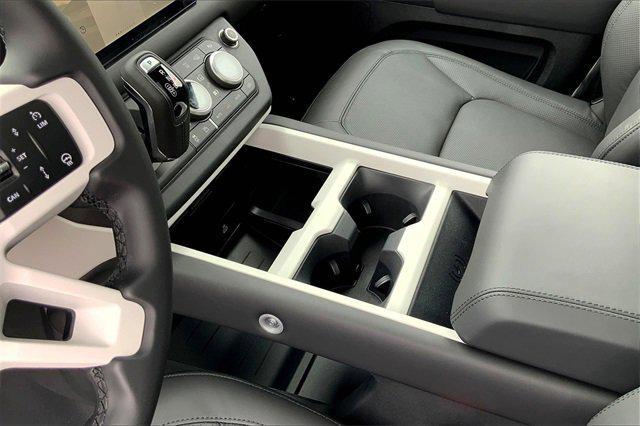 Photo of 2025 Santorini Blak Land Rover Defender