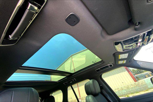 Photo of 2023 Carpathian Grey Premium Metallic Land Rover Range Rover