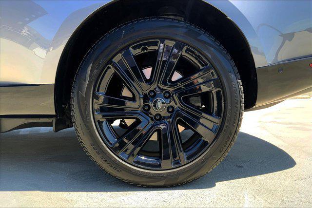 Photo of 2023 Eiger Grey Metallic Land Rover Range Rover