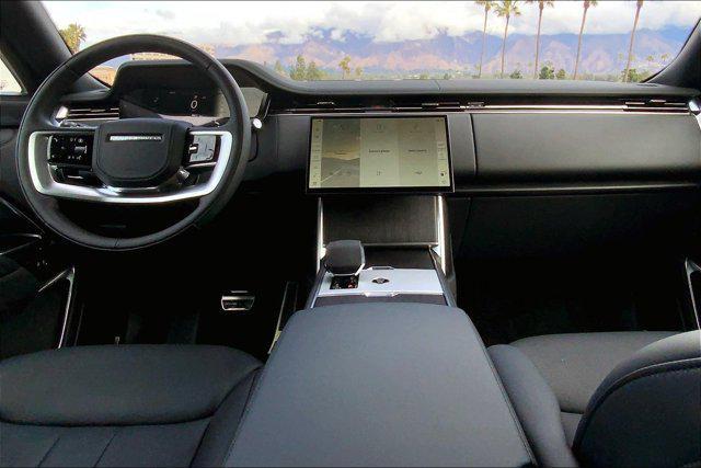 Photo of 2025 Charente Grey Land Rover Range Rover