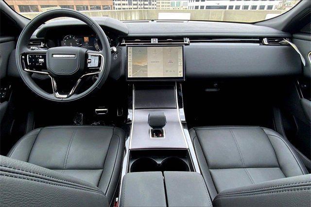Photo of 2026 Santorini Black Metallic Land Rover Range Rover Velar