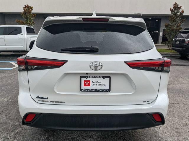 Photo of 2022 Pear Toyota Highlander