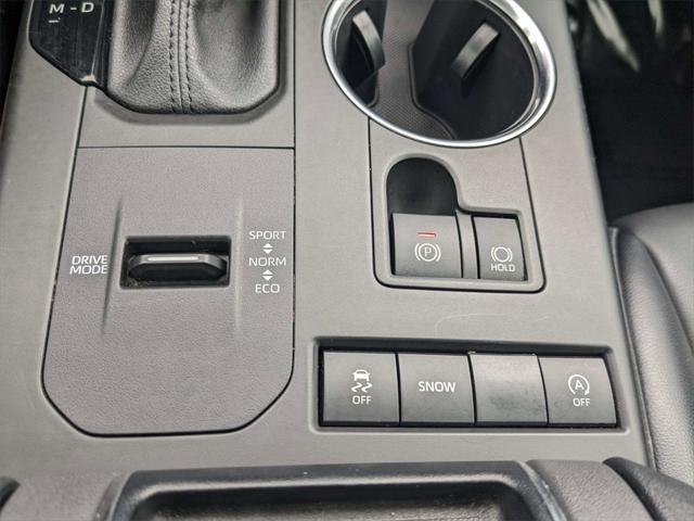 Photo of 2022 Pear Toyota Highlander