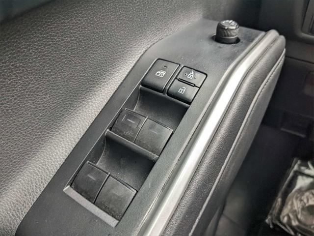Photo of 2022 Pear Toyota Highlander