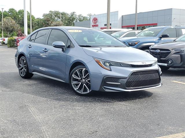 Photo of 2021 Celistite w/Black Sand Pearl Roof Toyota Corolla
