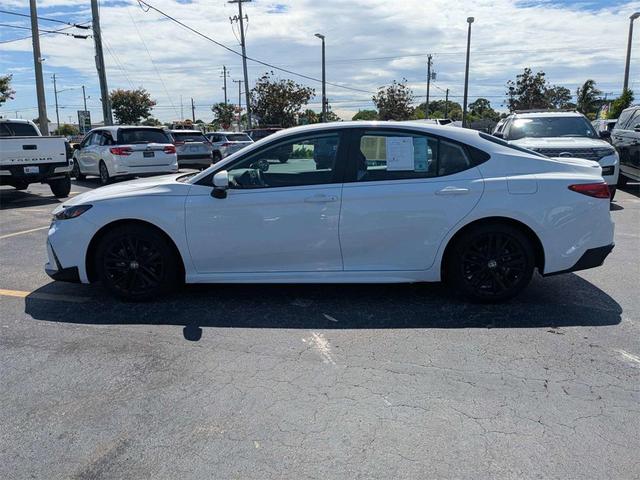 Photo of 2025 Ice Cap Toyota Camry