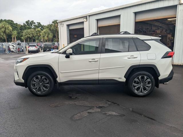 Photo of 2022 Blizzard Pearl Toyota RAV4 Hybrid