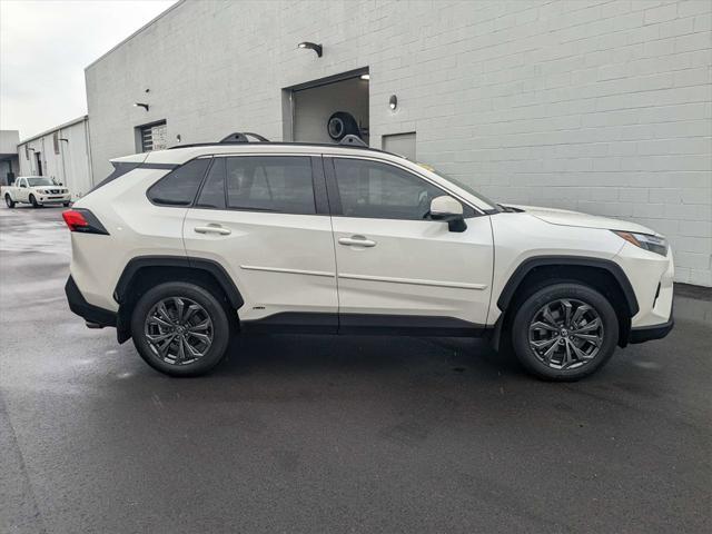 Photo of 2022 Blizzard Pearl Toyota RAV4 Hybrid