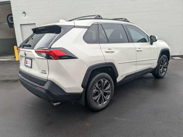 Photo of 2022 Blizzard Pearl Toyota RAV4 Hybrid