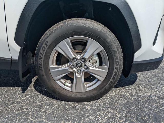 Photo of 2025 Ice Cap Toyota RAV4 Hybrid