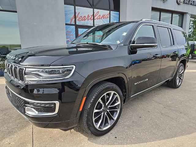 Photo of 2024 Diamond Black Crystal Pearlcoat Jeep Wagoneer L