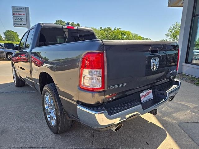 Photo of 2021 Granite Crystal Metallic Clearcoat RAM 1500